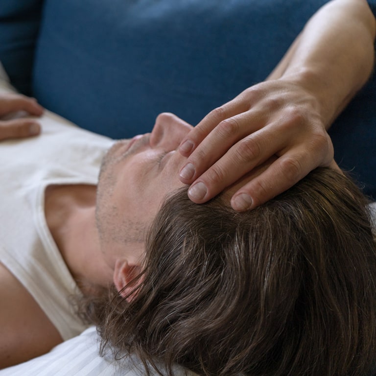 consultare-medico-1 impatto del mal di schiena sulla vita quotidiana